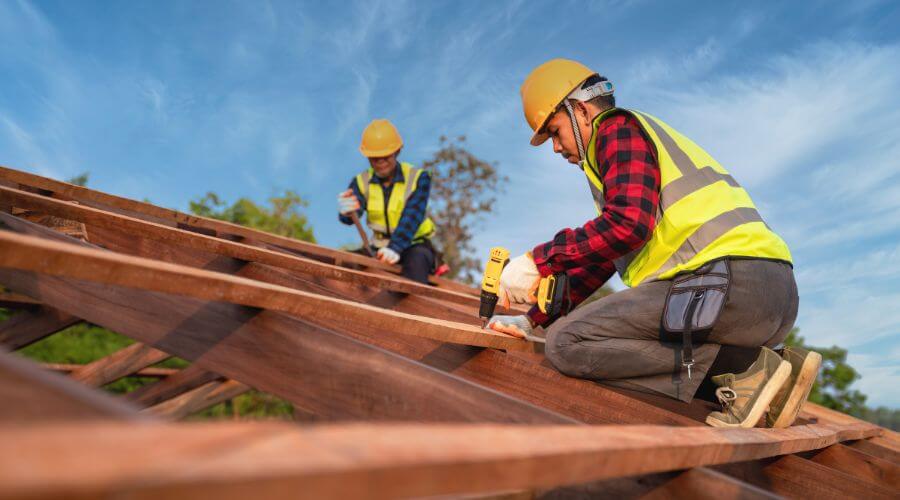 Professional gutter cleaning in Norton, MA